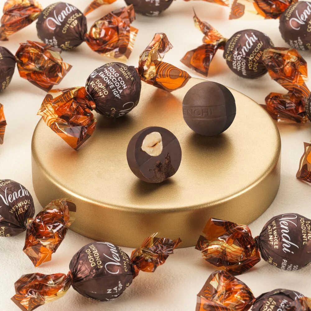 Dark Gianduia & Hazelnut Pearl (7 pcs/100g)