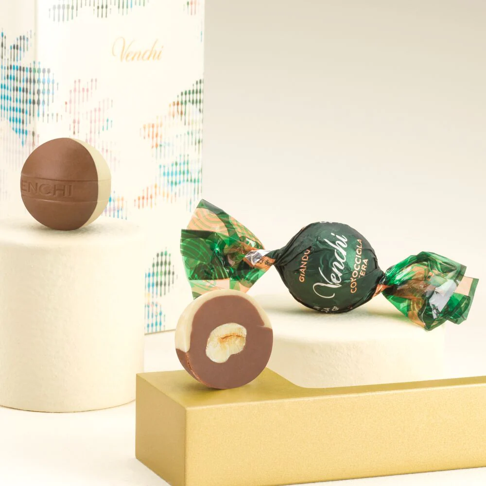Milk Gianduia & Hazelnut Pearl (7 pcs/100g)