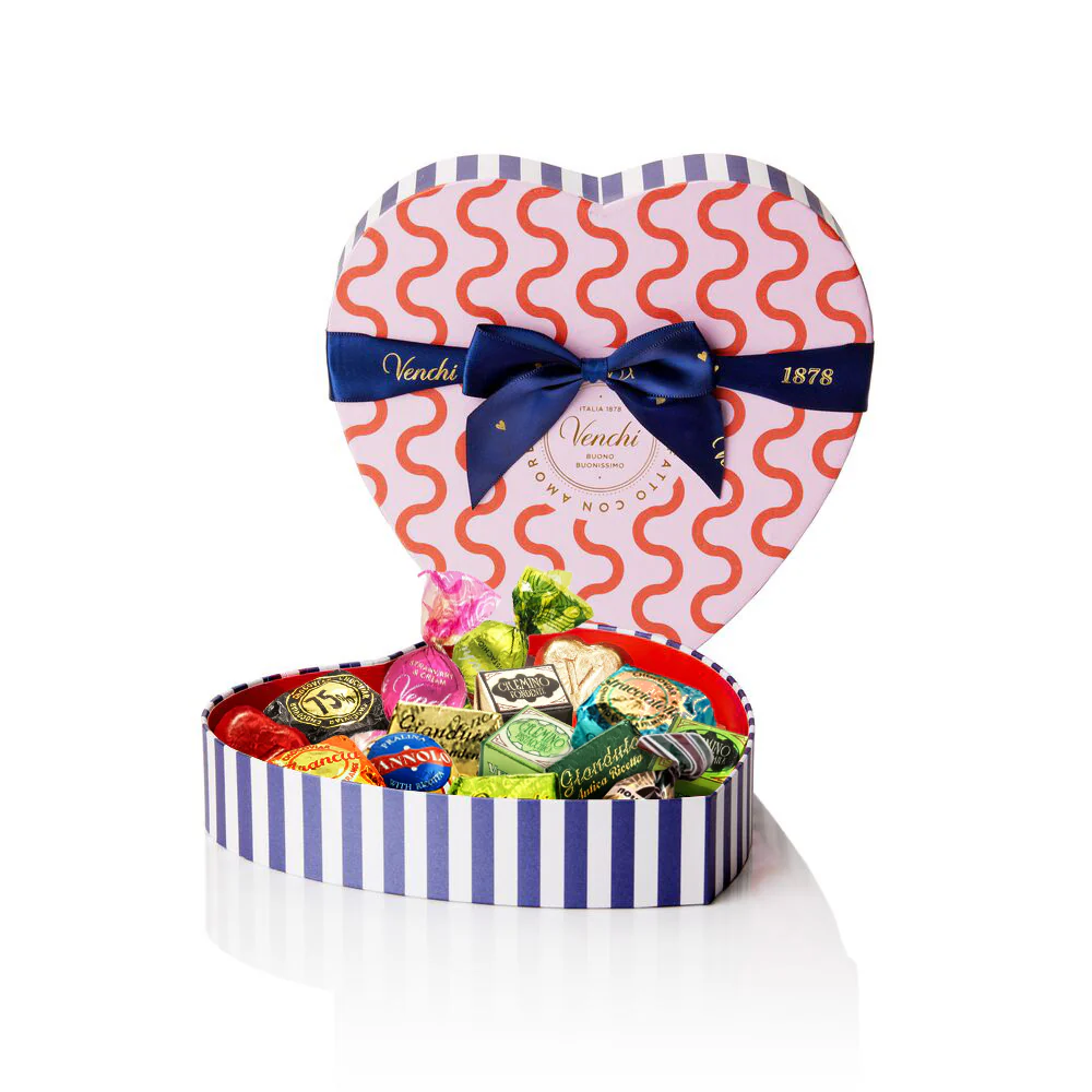 Love Heart Shape Gift Box - Image 2