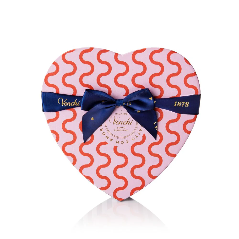 Love Heart Shape Gift Box - Image 4
